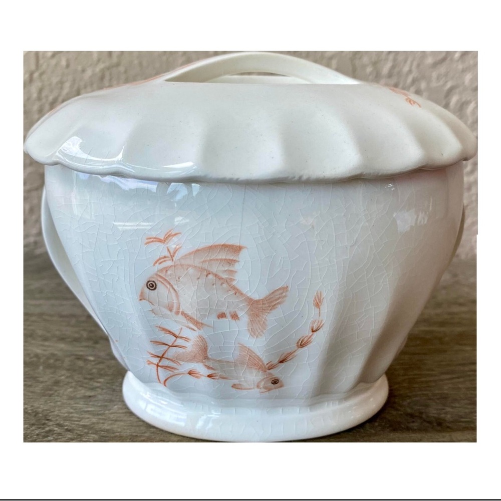 W.S. George vintage covered sugar bowl bolero Goldfish porcelain